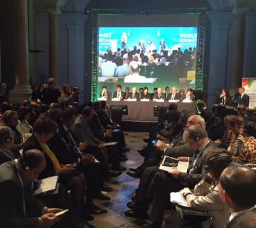 CVX0VFUUYAAaEIR 360x320