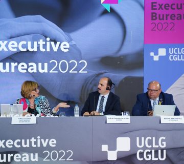 FVTqh1SWUAAaZ6A 360x320